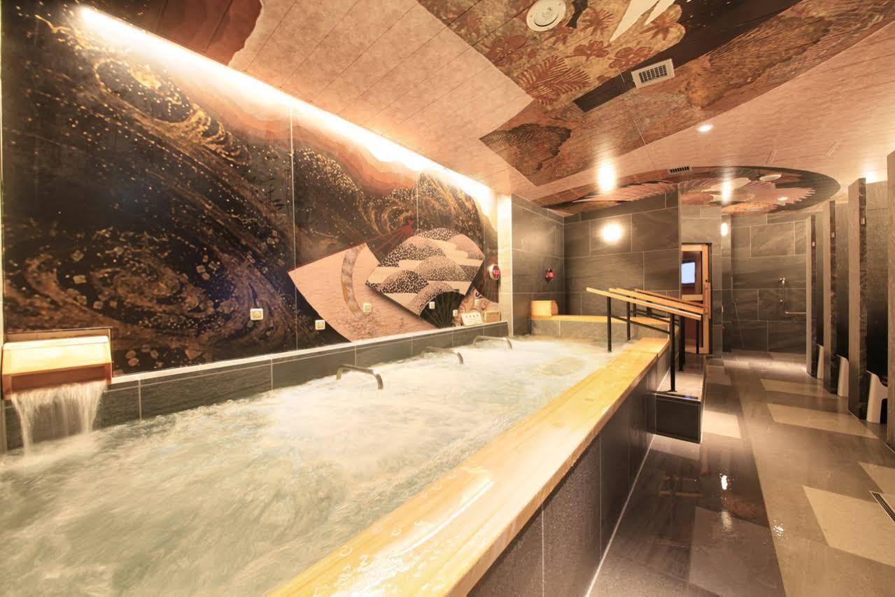Centurion Hotel & Spa Ueno Station -Artificial Radium Hot Spring - Tokyo — Photos 1